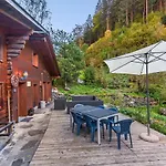 Dağ evi Charming Little For 6 People & Free Lockers *