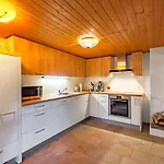 Dağ evi Charming Little For 6 People & Free Lockers *
