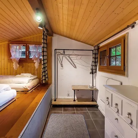 Charming Little For 6 People & Free Lockers Dağ evi